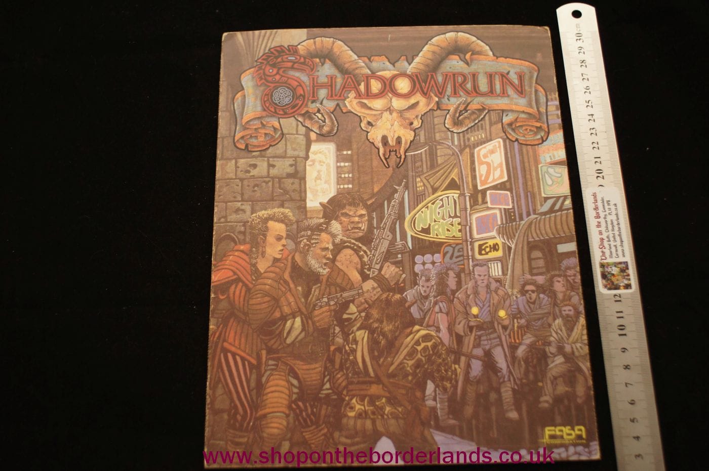 Shadowrun Gamemaster Screen Second Edition - The Shop on the Borderlands